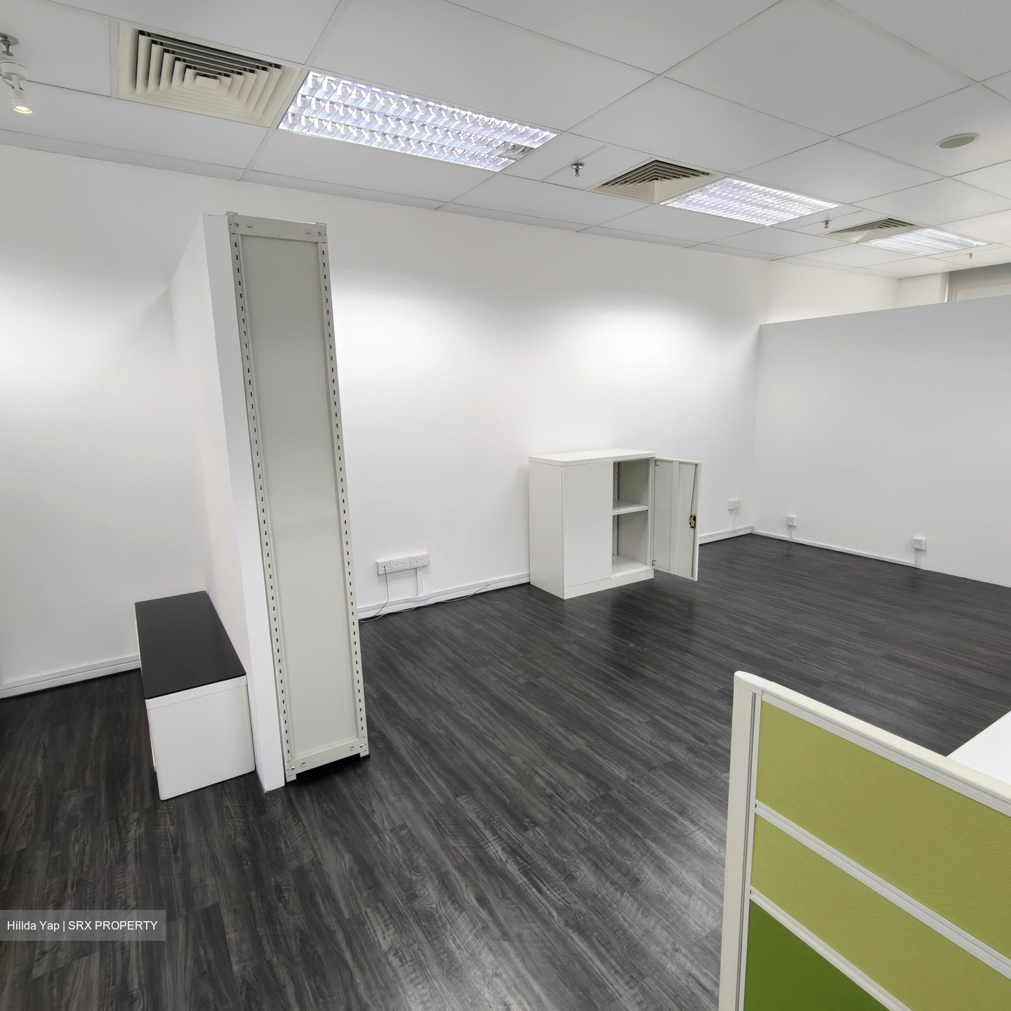 Burlington Square (D7), Office #561183931